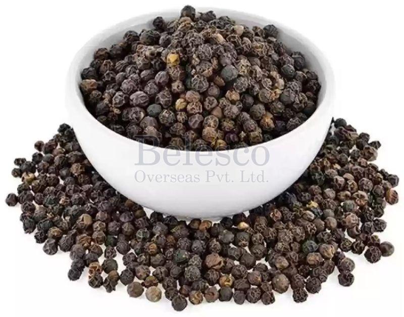 Natural Black Pepper Seeds, Packaging Type : Paper Box, Plastic Packet