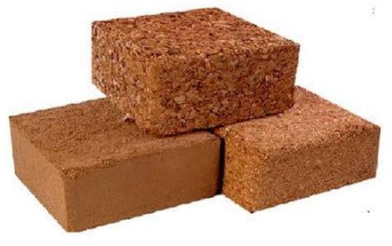 Brown Solid Square Cocopeat Blocks, For Agriculture Use, Block Size : 30x30x12cm