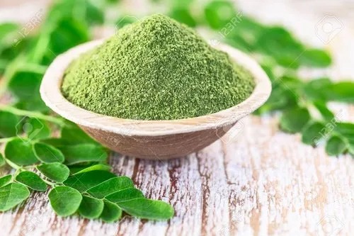 Green Natural Moringa Powder, for Medicines Products, Cosmetics, Style : Dried