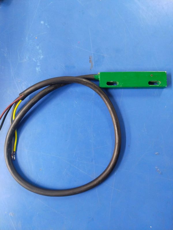 Black Proximity Sensor, for Industrial use