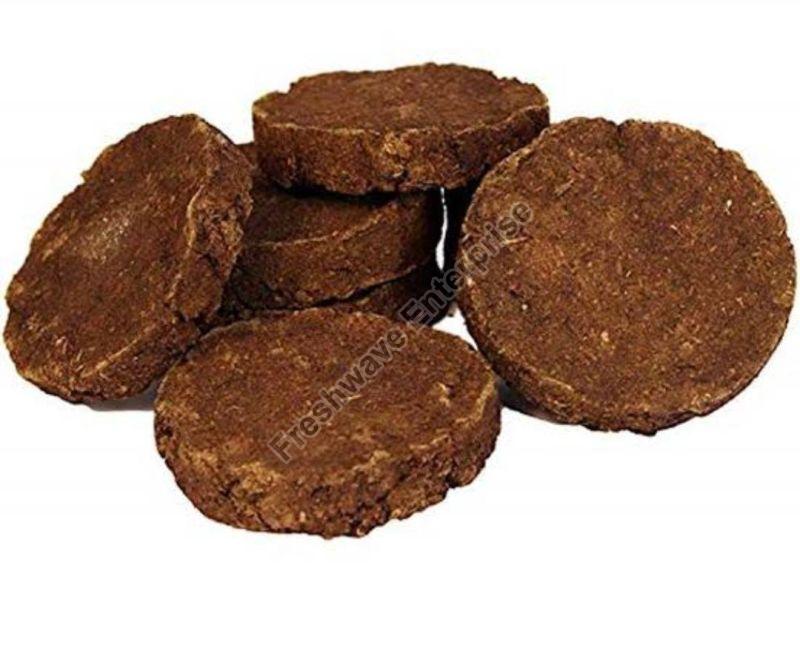 Brown Cow Dung Cake, for Religious Purpose, Shape : Round