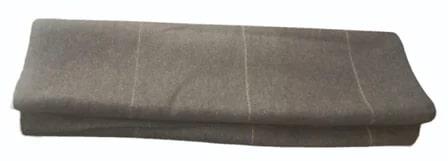 Grey Rectangle 2400 gm Plain Raised Pattu Woolen Blanket, for Home, Travel, Hotel, Size : Standard