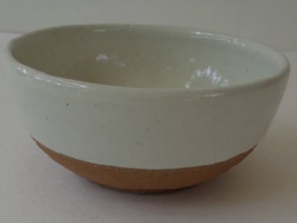 Plain Non Coated 22 cm Ceramic Bowls, for Serving Food, Feature : Attractive Design, Durable, Hard Structure