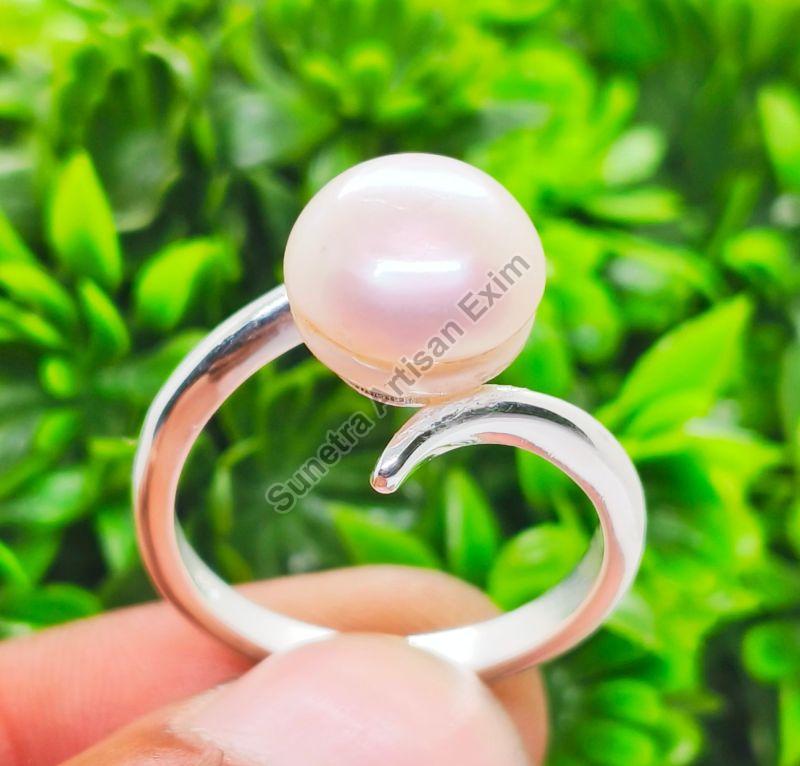 Pearl Ring, Packaging Type : Plastic Box