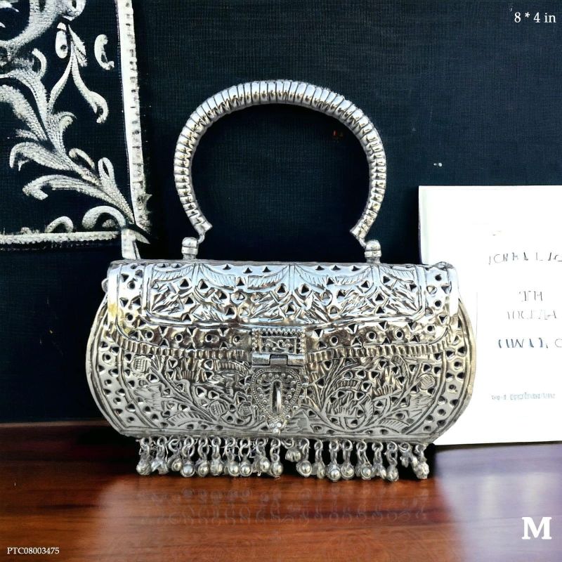 Women's Vintage Handmade Brass Metal Hand Carving Clutches Handbag For Party