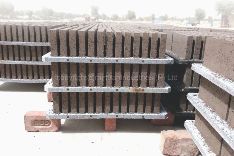 Polished Recycled Wood brick pallet for Industrial Use