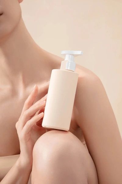 White Thick Liquid Mix Fruit Body Lotion, for Skin, Gender : Unisex