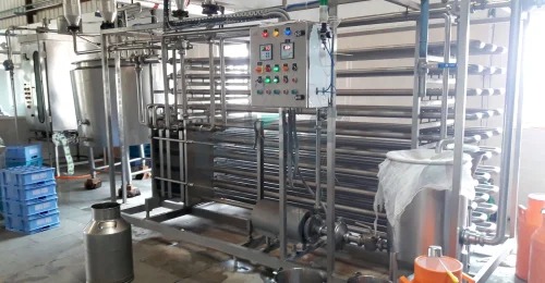 Semi Automatic Electric Milk Processing Plant