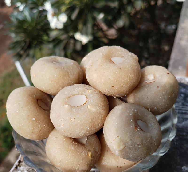 Nway Natural Coconut Kaju Butter Peda, For Sweets
