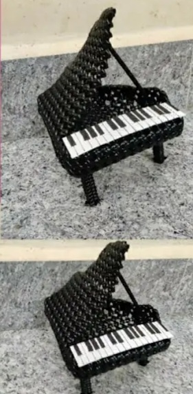 White Black multicolor plastic kudai wire piano