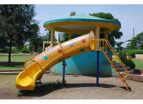 Frp Plain Mini Tube Slide, for Playground, Feature : Crack Proof, Durable, Finely Finished