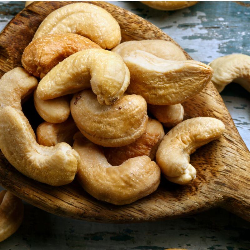 Organic Raw Cashew Nuts for Food, Snacks