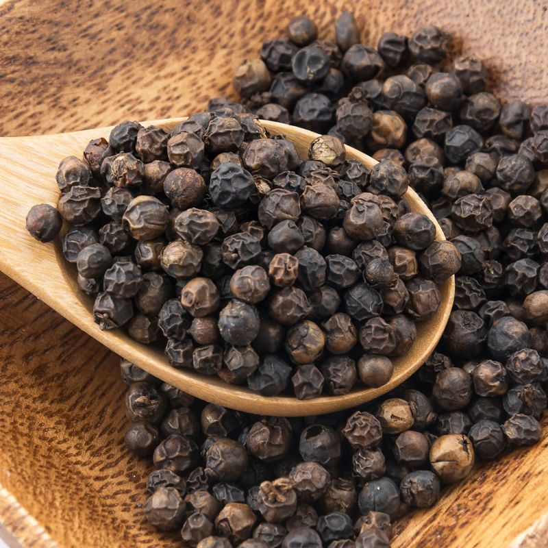Organic Black Pepper Seeds for Cooking