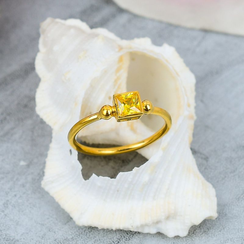 Sterling Silver Citrine Gemstone Baguette Ring