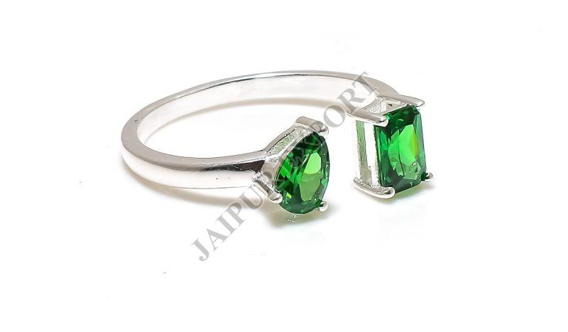 Emerald Gemstone Toi Et Moi Ring