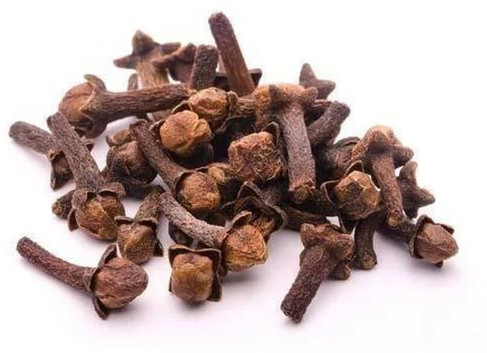 Natural Dry Cloves for Spices