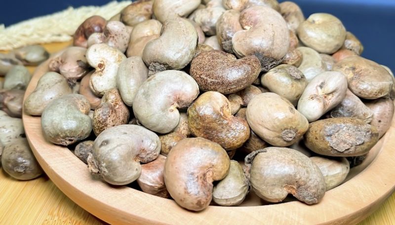 Blanched Common Indonesia raw cashew nut for Food, Foodstuff, Snacks, Sweets