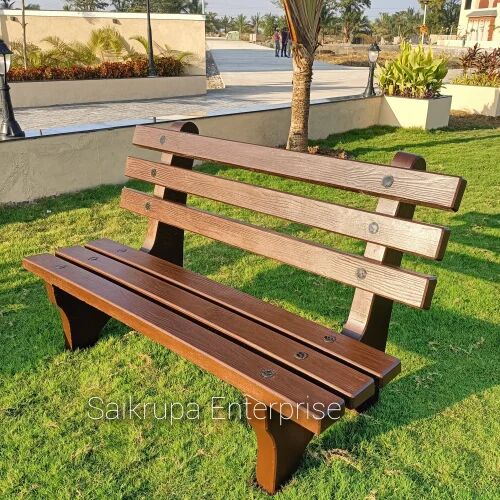 Polished Wooden Garden Bench for Public Sitting