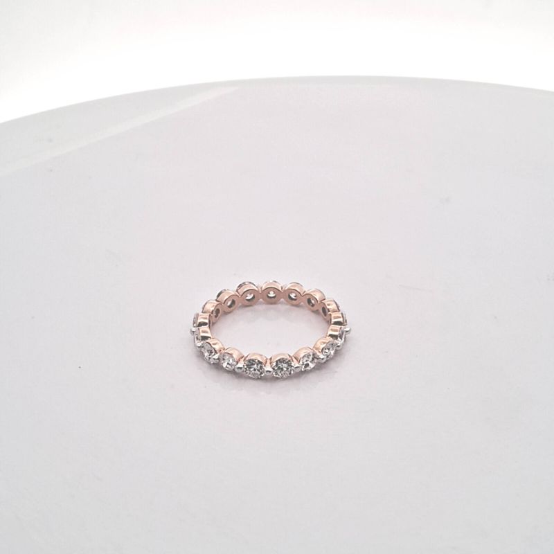 Fine Gold Ladies Diamond Ring, Model Number : Sordr237