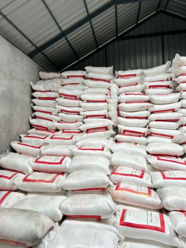 technical grade urea