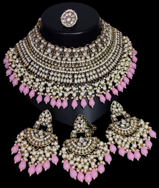 Choker Kundan Necklace Set