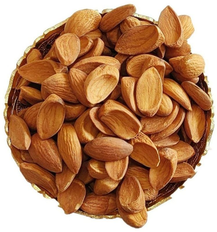 Curved Mamra Almonds for Milk, Sweets, Direct Consumption