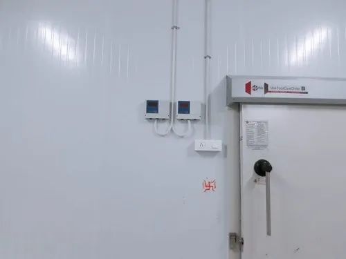 PUF Panel Pharma Cold Storage Room, Voltage : 240 V