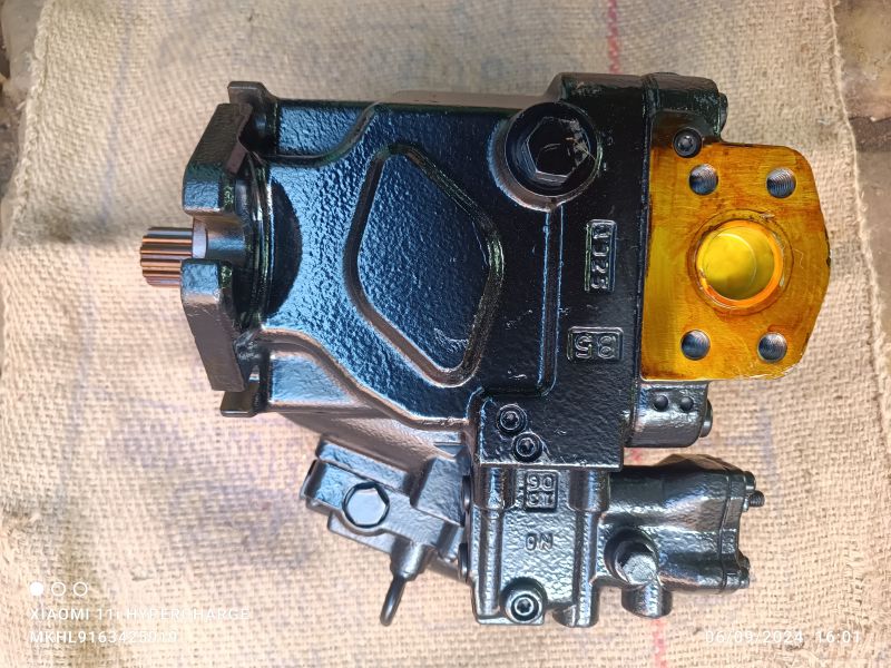 JCB432ZX PLUS HYDRAULIC PUMP