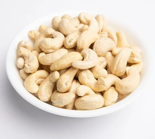 w320 cashew nuts