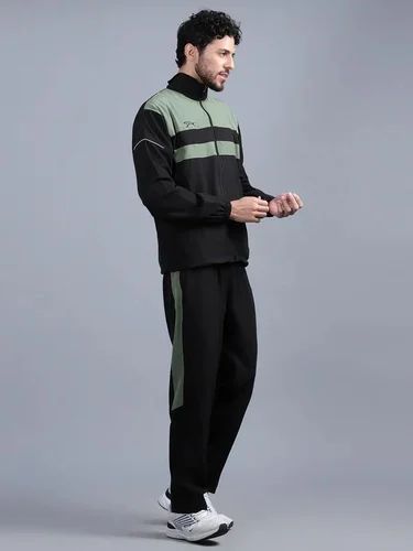 Mens Full Sleeves Tracksuit