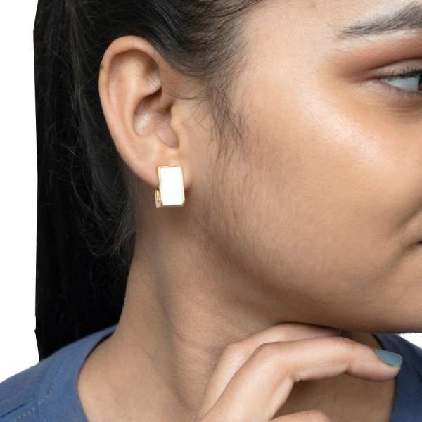 Woman Korean Gold Touch White Earring