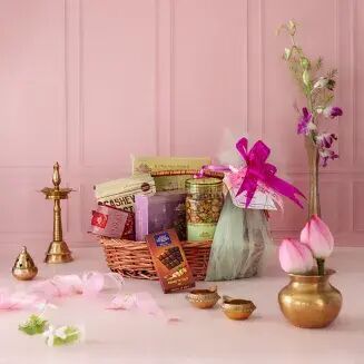 Corporate Sweet Gift Hamper