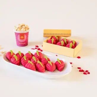 Kaju Strawberry Sweet