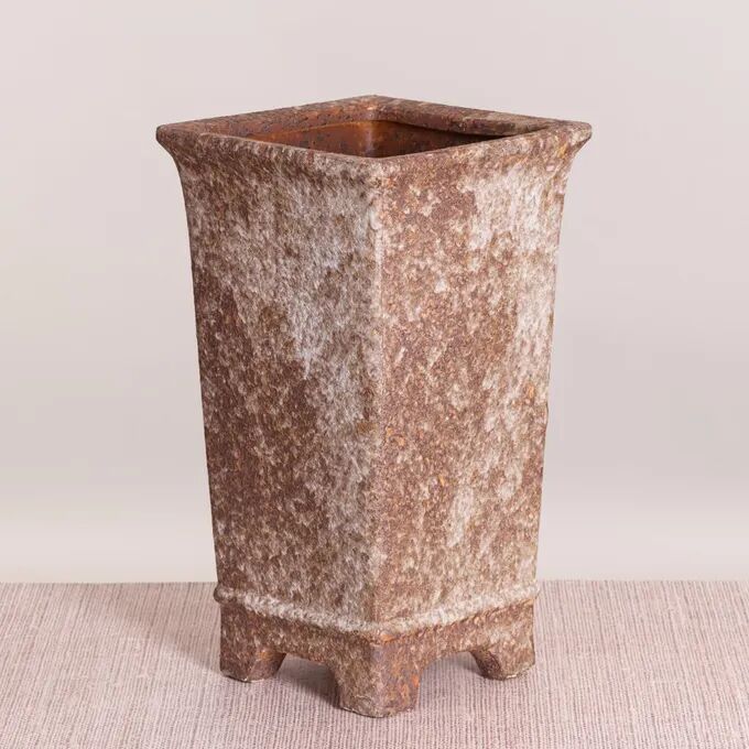 Garden Of Love (large, Fawn / Ash Brown & White) Ceramic Planter