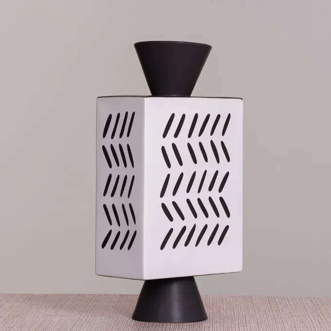 Vision (black/ White) Ceramic Vase
