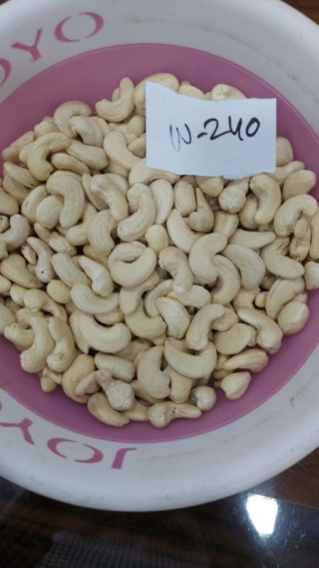 W240 Whole Cashew Nuts