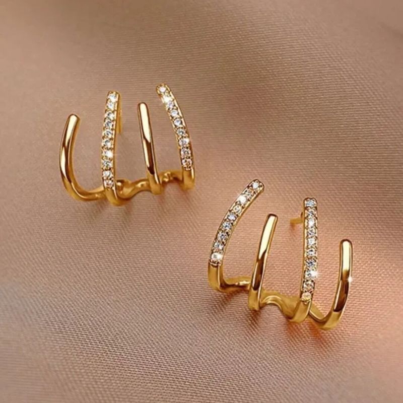 JJK62 Ladies Claw Shape Stone Stud Earrings