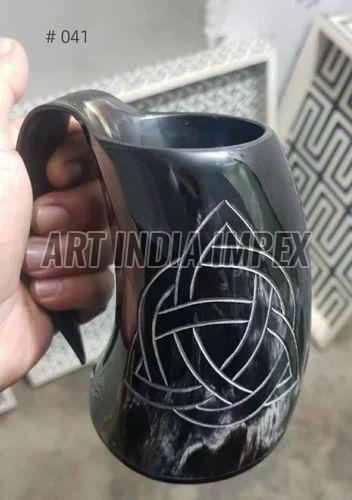 AI041 Drinking Horn Mug