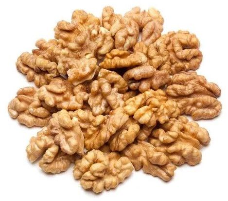 Walnut Kernels for Snacking, Baking, Cooking