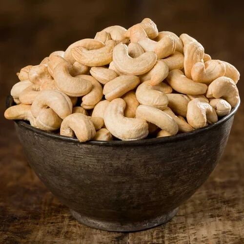 W210 Cashew Nuts, Color : Creamy for Snacking, Baking, Cooking