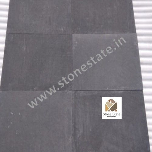 Bush Hammered Black Lime Stone Slab Randoom, Stone Form : Solid