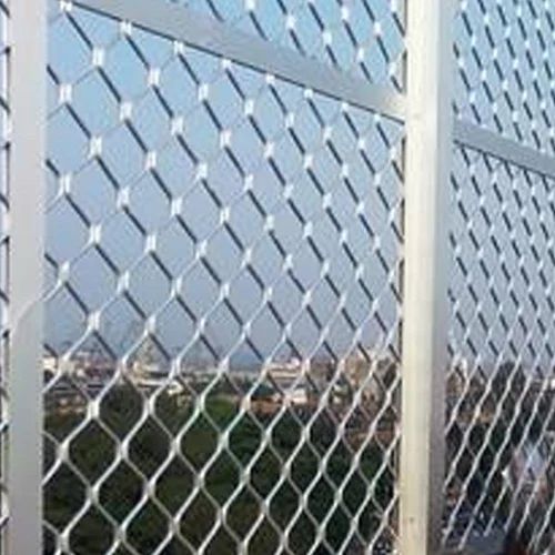 Polished Aluminium Grill, Thickness : 10-15mm for Home, Window