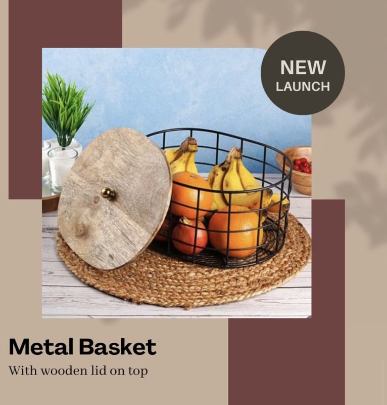 Circular Black Wire Fruit Basket with Wooden Lid