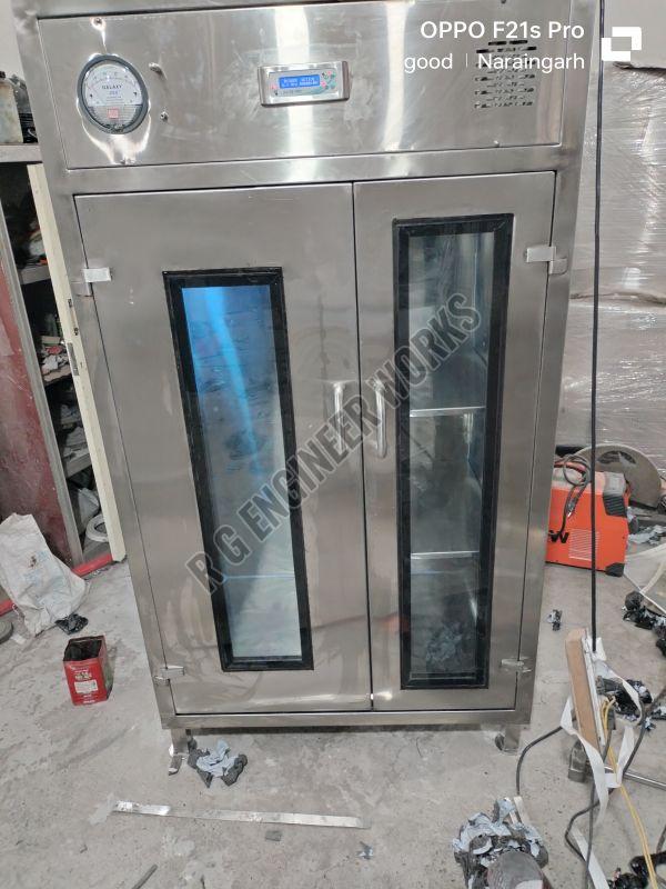 SS 304 Dynamic Garment Storage Cabinet