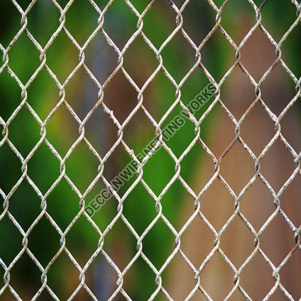 Diamond Fencing Wire Mesh