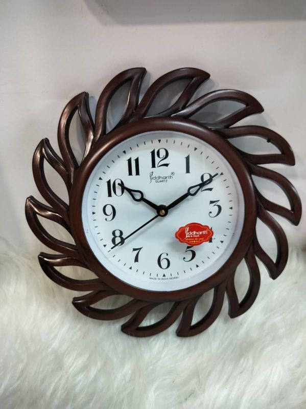 Plastic Vintage Designer Sweep Silent Wall Clock