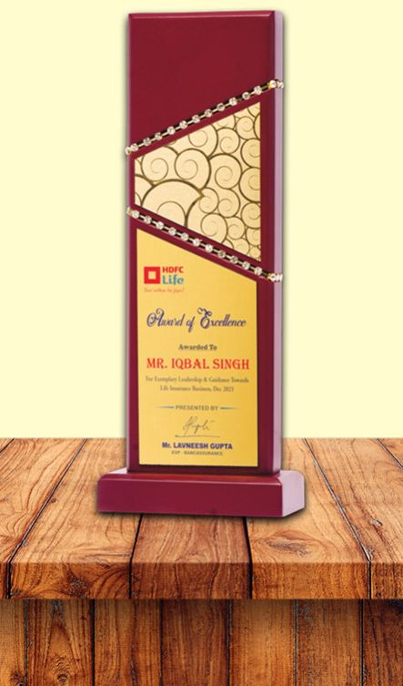 CA-8102 Wooden Corporate Award