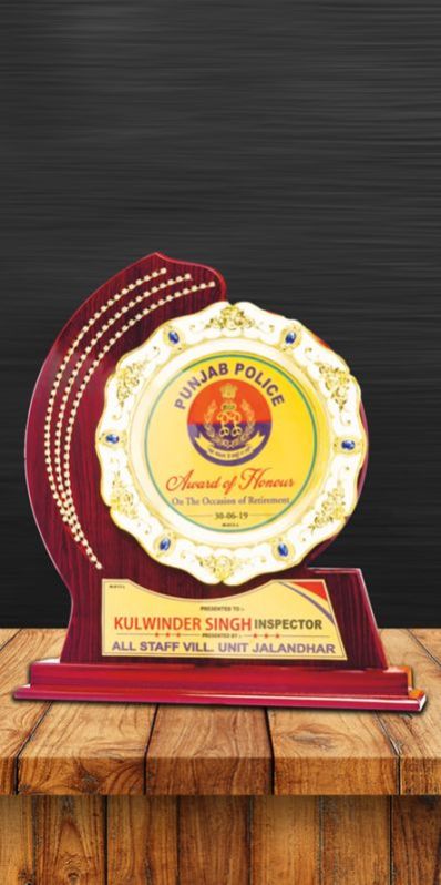 W-6813 Wooden Award