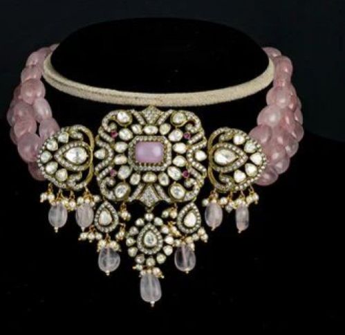 Nyra Victorian Women Choker