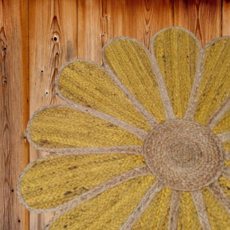 Sunflower Shaped Jute Rugs